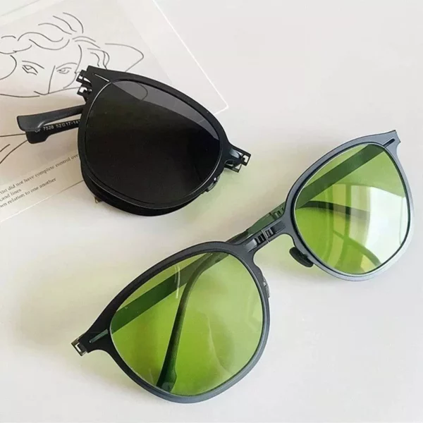 Stylish Foldable Unisex Sunglasses – UV400 Protection, Alloy Frame, Casual Eyewear
