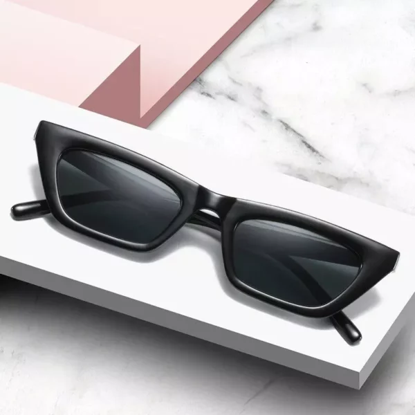 Chic Cat Eye Vintage Sunglasses