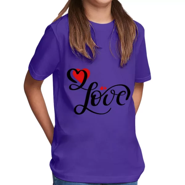 Love Kids' Classic Fit T-Shirt - Heart Print T-Shirt - Cute Design Classic Fit Tee