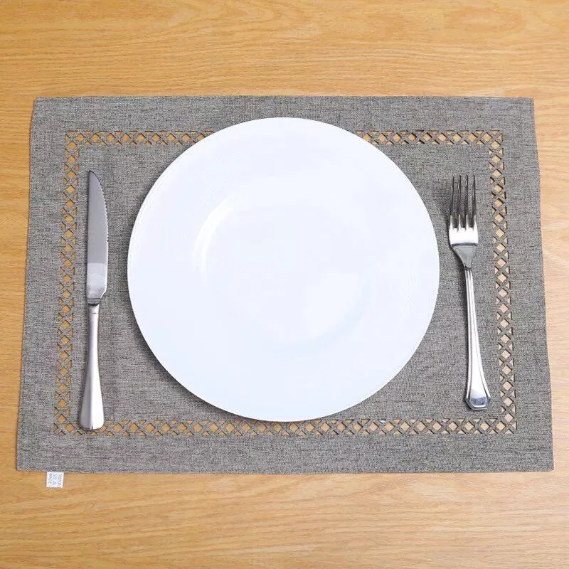 Elegant Hollow Edge Placemats Set – Polyester, Washable, 13×18 Inch – Set of 4