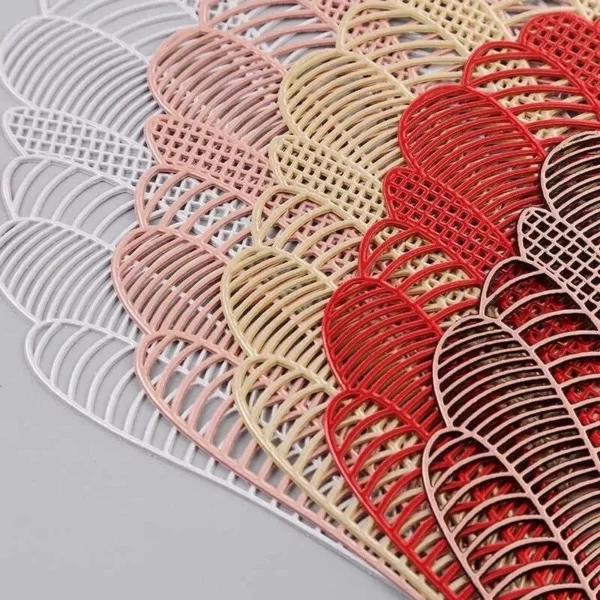 Elegant Nordic Leaf Design PVC Placemat – Water Resistant, Non-slip Kitchen Table Mat