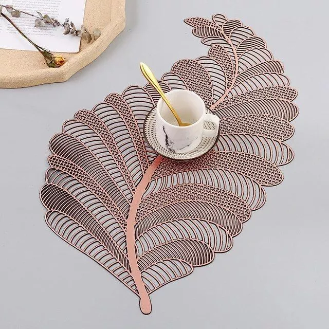 Elegant Nordic Leaf Design PVC Placemat – Water Resistant, Non-slip Kitchen Table Mat