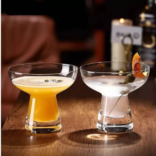 Elegant Transparent Flying Saucer Cocktail Glasses