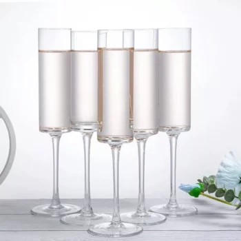 Elegant Crystal Champagne Glasses: Creative Design for Sparkling Wines