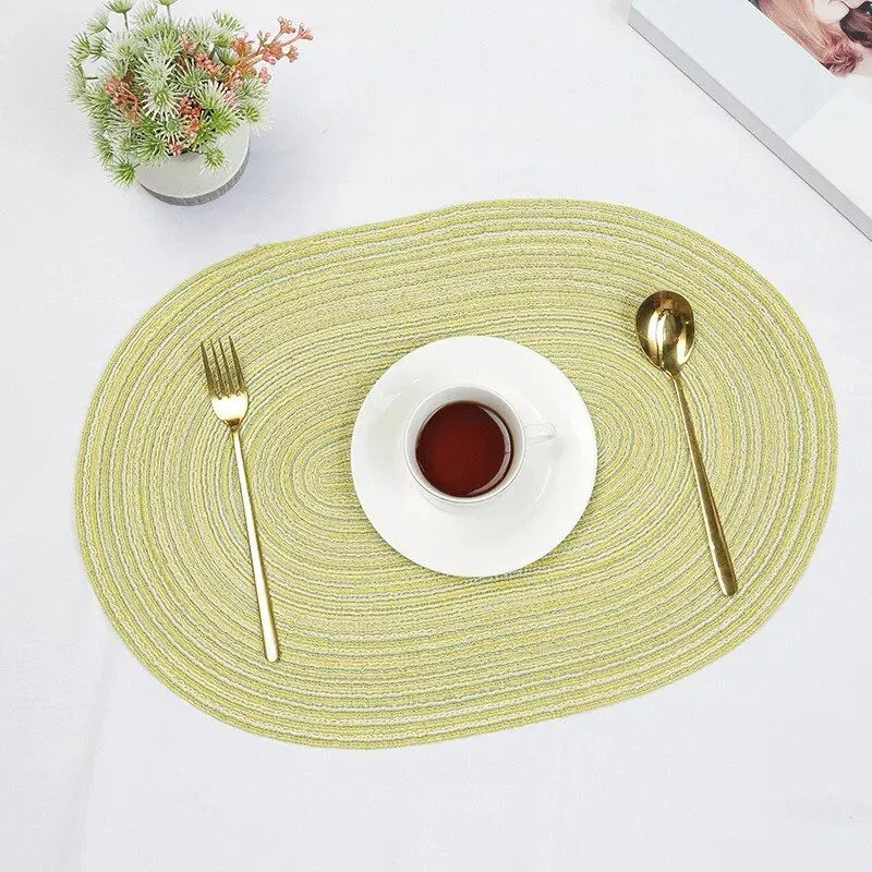 Hand-Woven Linen Oval Placemats – Modern Eco-Friendly Table Mats