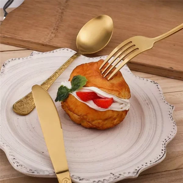 Golden Elegance 24-Piece Cutlery Set