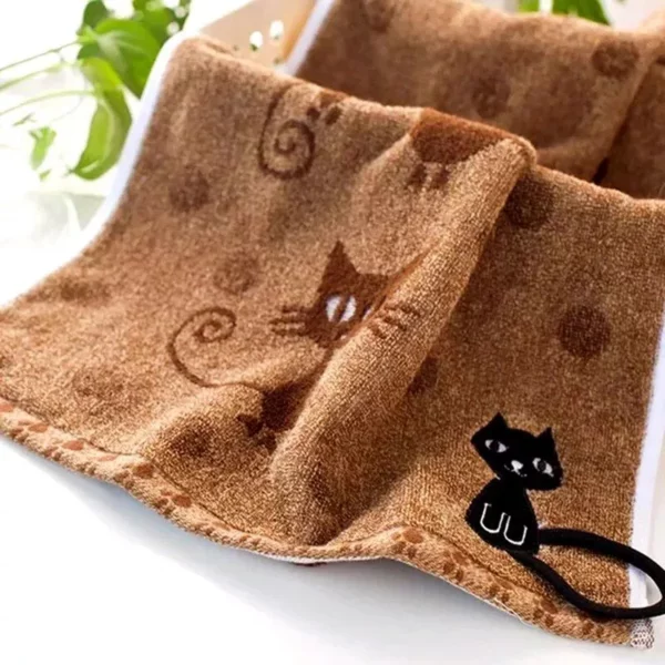 Charming Cartoon Cat Embroidered Cotton Face Towel