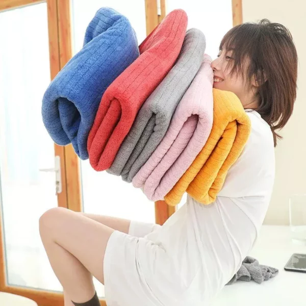 Luxurious Coral Fleece Bath Towel - Image 6