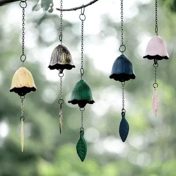 Elegant Japanese Iron Wind Chimes - Image 3