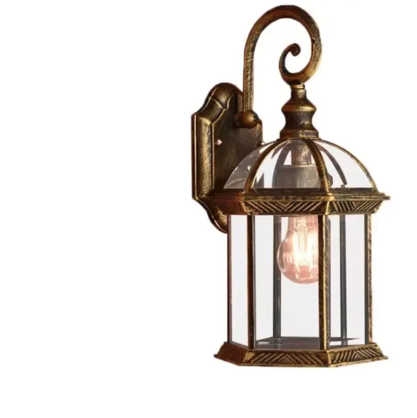 Elegant Vintage Outdoor Wall Lamp - Image 5