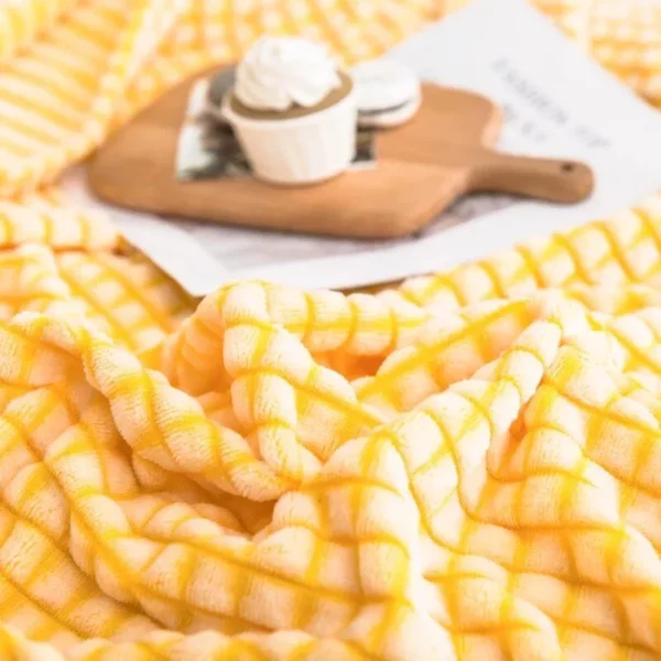 Luxurious Plaid Milk Fleece Blanket - Image 7