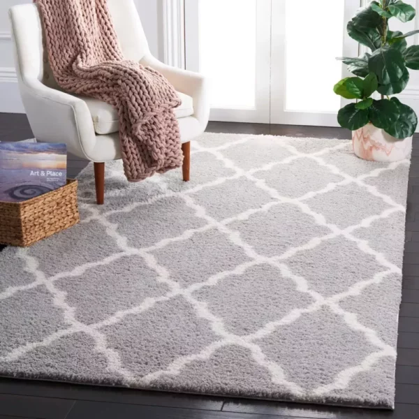 Elegant Gray/Ivory Trellis Shag Area Rug, 5′ x 7′ – Soft Polyester, Power Loomed