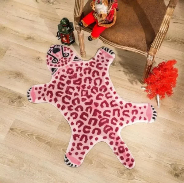 Luxury Pink Leopard Print Rug