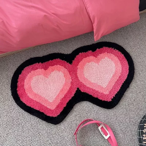 Heart-Shaped Tufted Rug - Image 3