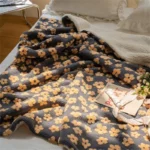 Luxurious Double-Sided Plush Floral Bedspread & Sofa Throw