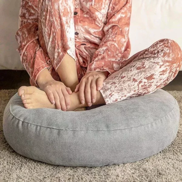 Versatile Yoga and Meditation Cushion - Image 4