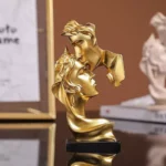 Golden Passionate Kiss Sculpture Luxury Resin Lovers Statue