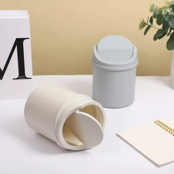 Mini Desktop Dustbin