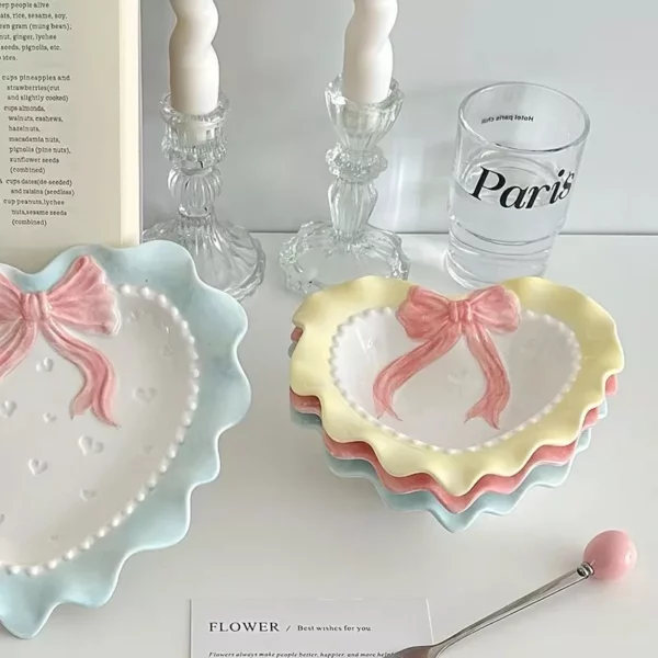 Cute Ceramic Wavy Edge Tray for Jewelry & Breakfast - Image 3