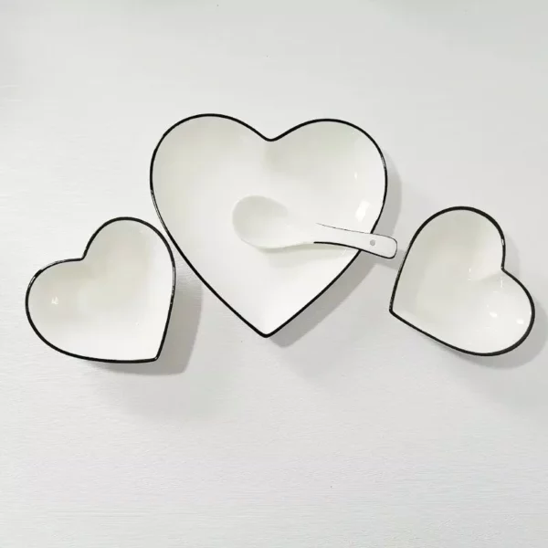 Chic Heart-Shaped Ceramic Plate