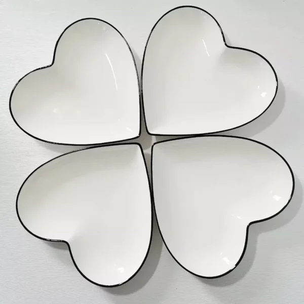 Chic Heart-Shaped Ceramic Plate