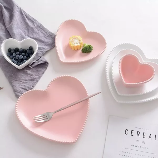 Heart-Shaped Ceramic Tableware Set