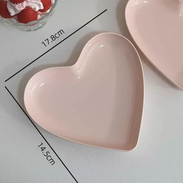 5-Piece Heart-Shaped Snack Plate Set