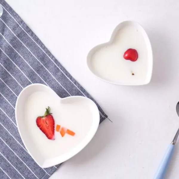 Charming Heart-Shaped Ceramic Sauce Dish Set - Image 5