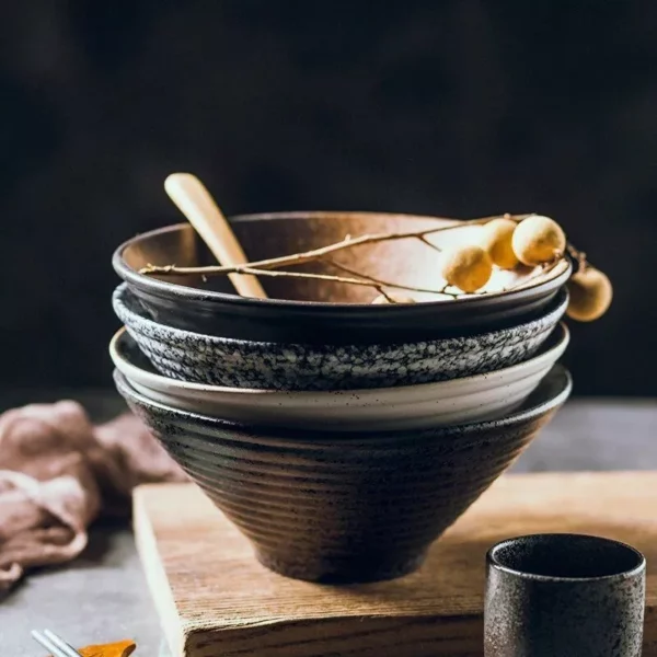 Japanese Porcelain Ramen & Noodle Bowl – Eco-Friendly, Large Ceramic Serving Dish