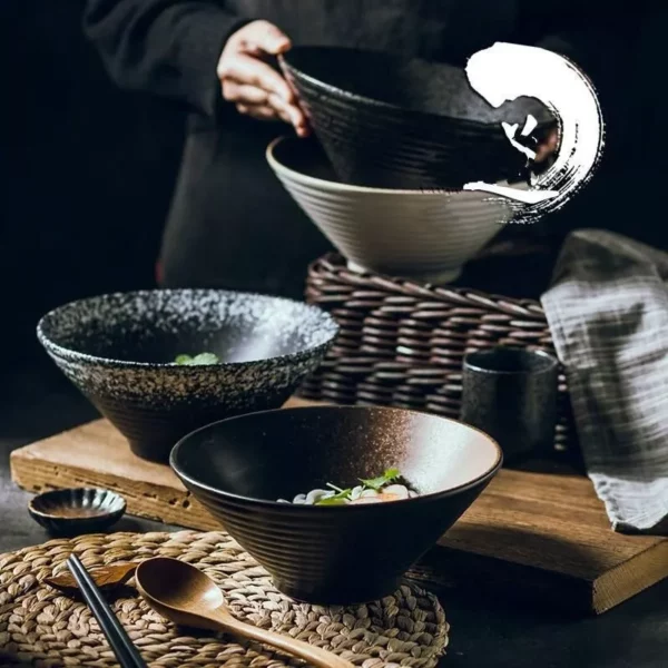 Japanese Porcelain Ramen & Noodle Bowl – Eco-Friendly, Large Ceramic Serving Dish