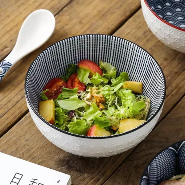 Elegant Nordic-Inspired Hand-Painted Ceramic Ramen Bowl – 6 Inch