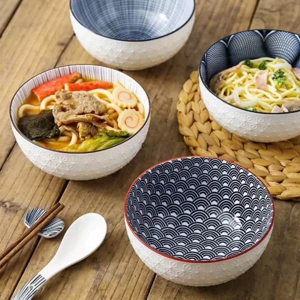 Elegant Nordic-Inspired Hand-Painted Ceramic Ramen Bowl – 6 Inch