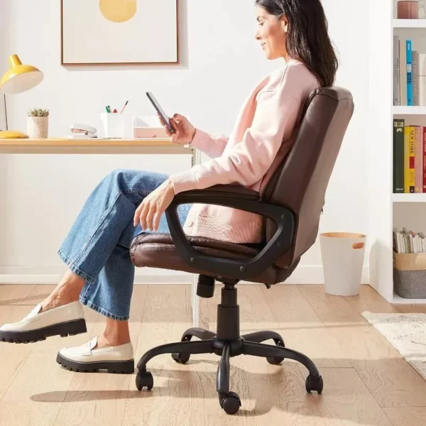 Elegant Cream Mid-Back Office Chair – Padded & Comfortable, 26″D x 23.75″W x 42″H