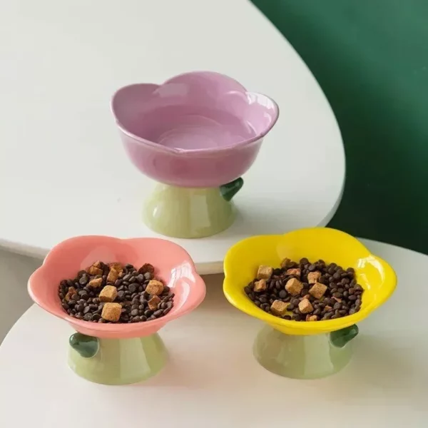 Elevated Flower-Shaped Ceramic Pet Bowl for Food & Water